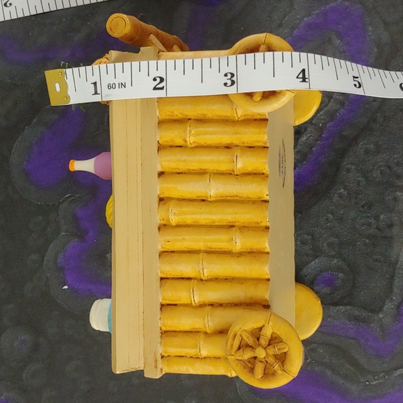 YANKEE CANDLE TIKI BAR TEALIGHT CANDLE HOLDER - Picture 9 of 9